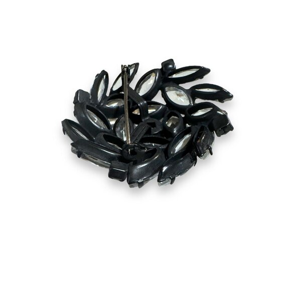 Vintage Japanned Metal Clear Crystal Brooch With Open Back Navette & Chaton Crys - Picture 9 of 10